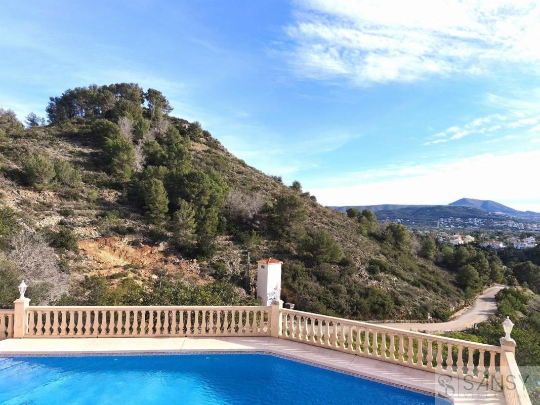 Sprzedaż niezależnego domku jednorodzinnego w  Partida Tosal - Zona dels Castellans, Jávea/Xàbia photo 3