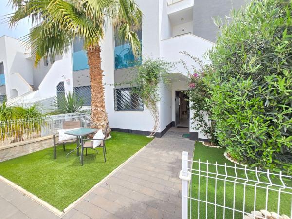 Sale of flat in Barrio Los Balcones - Los Altos del Edén, Torrevieja
 photo 3
