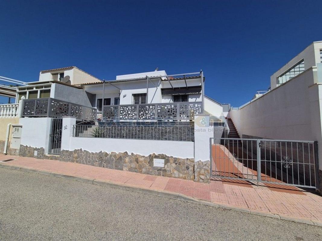 Propiedades en venta y alquiler en España photo 2