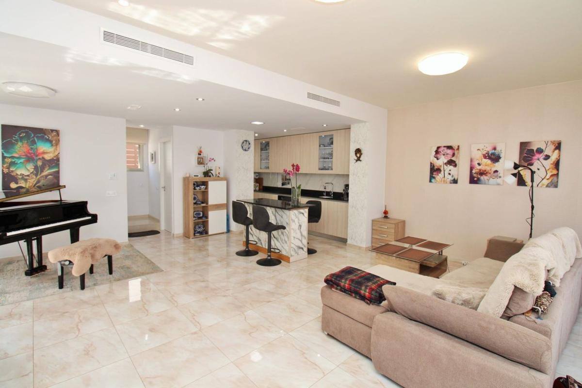Venta de chalet independiente en Calle Miño, 2, Orihuela
photo 4