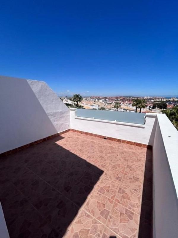 Продажа дуплекса на Barrio Avenida Habaneras - Curva de Palangre, Торревьеха photo 1