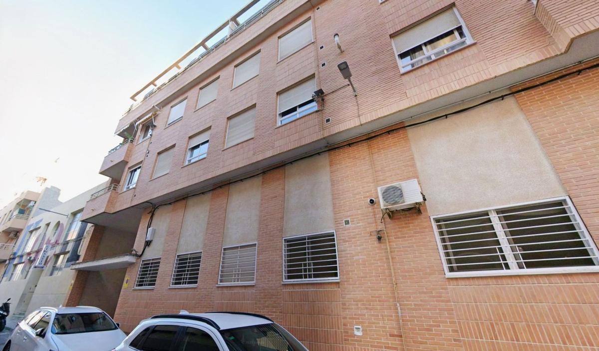 Продажа квартиры на Calle de Vicente Payà, Эль Кампельо
photo 2