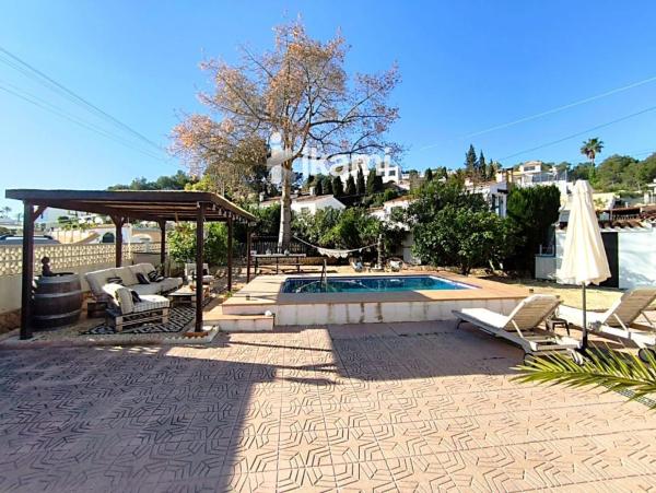 Independent chalet for sale in Calle Flores, Alfaz del Pi
thumbnail 1