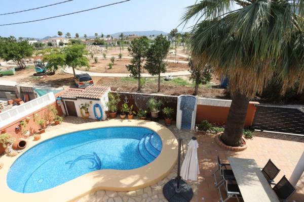 Independent chalet for sale in Els Poblets, Els Poblets
thumbnail 1