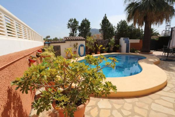 Independent chalet for sale in Els Poblets, Els Poblets
thumbnail 2