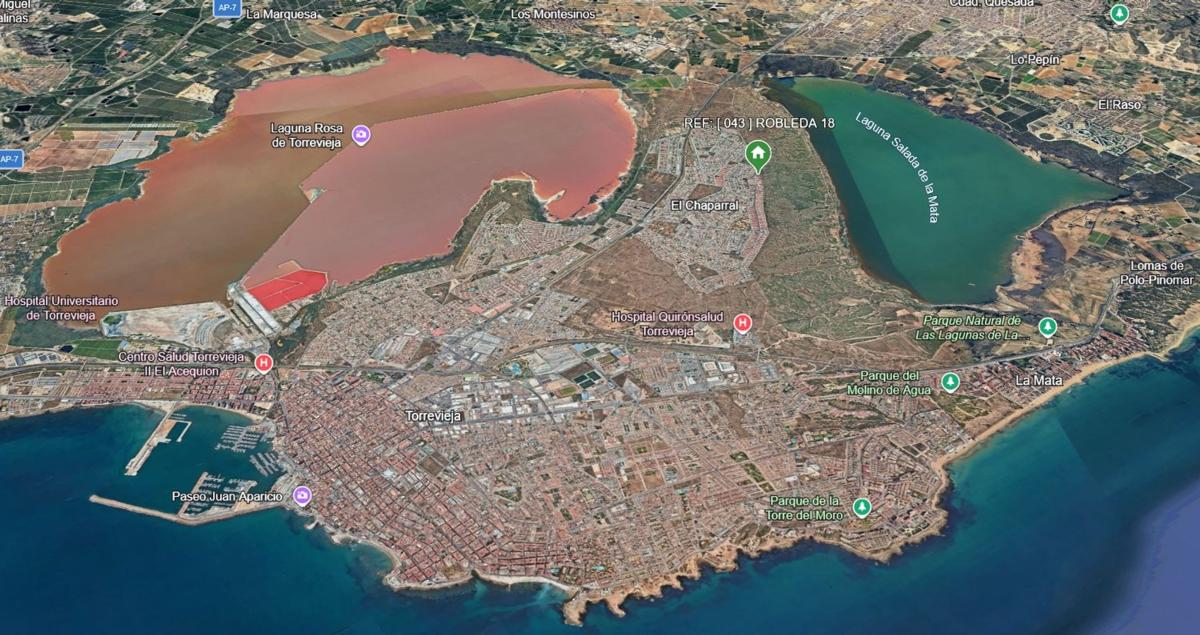 Venta de piso en ROBLEDA, 18, Torrevieja
 photo 3