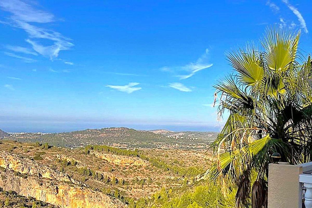 Venta de chalet independiente en Calle de la Malva, 11, Pedreguer
photo 1