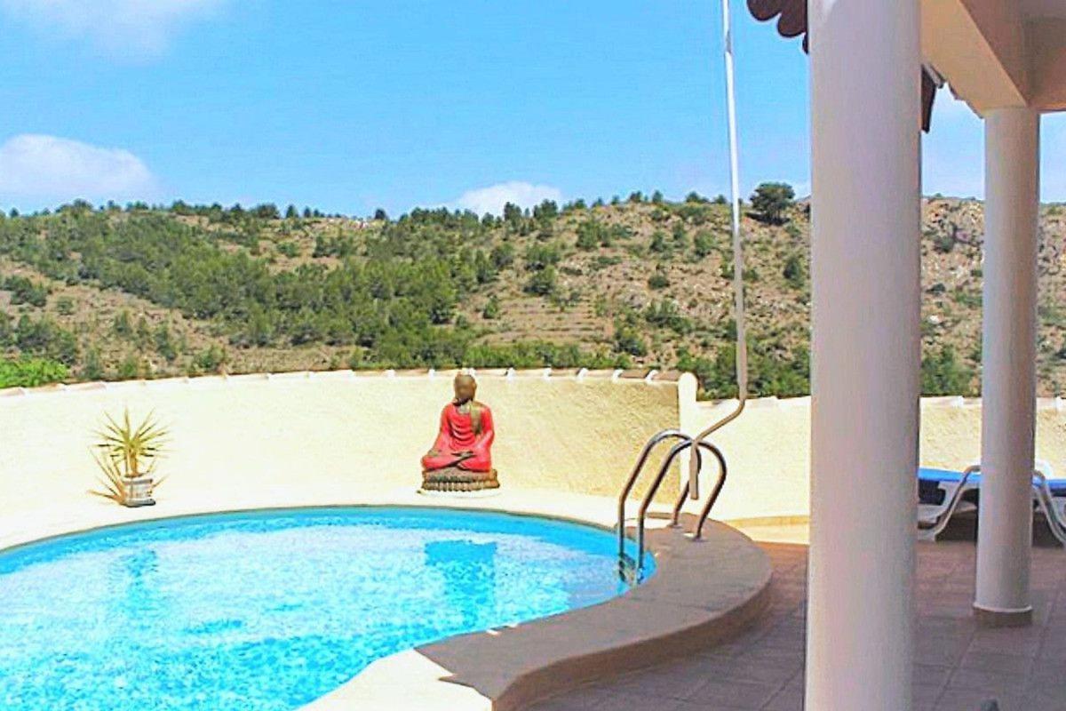 Venta de chalet independiente en Calle de la Malva, 11, Pedreguer
photo 3