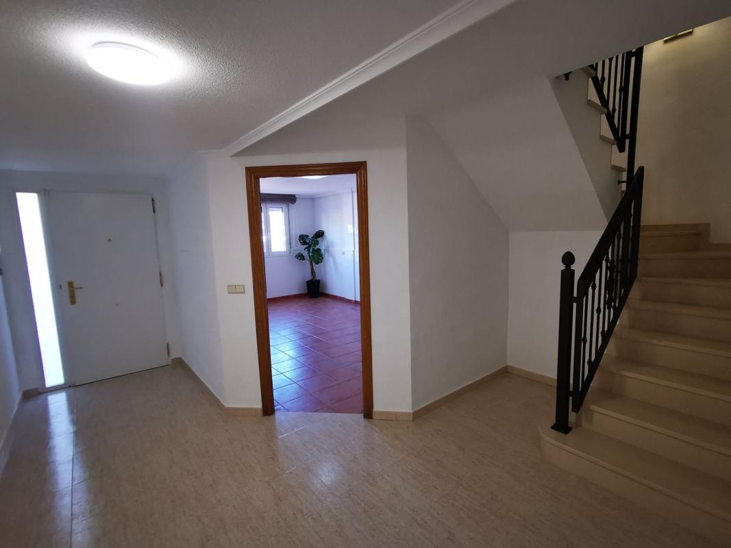 Продажа таунхауса в  Calle San Antonio, 41 , Катрал photo 3