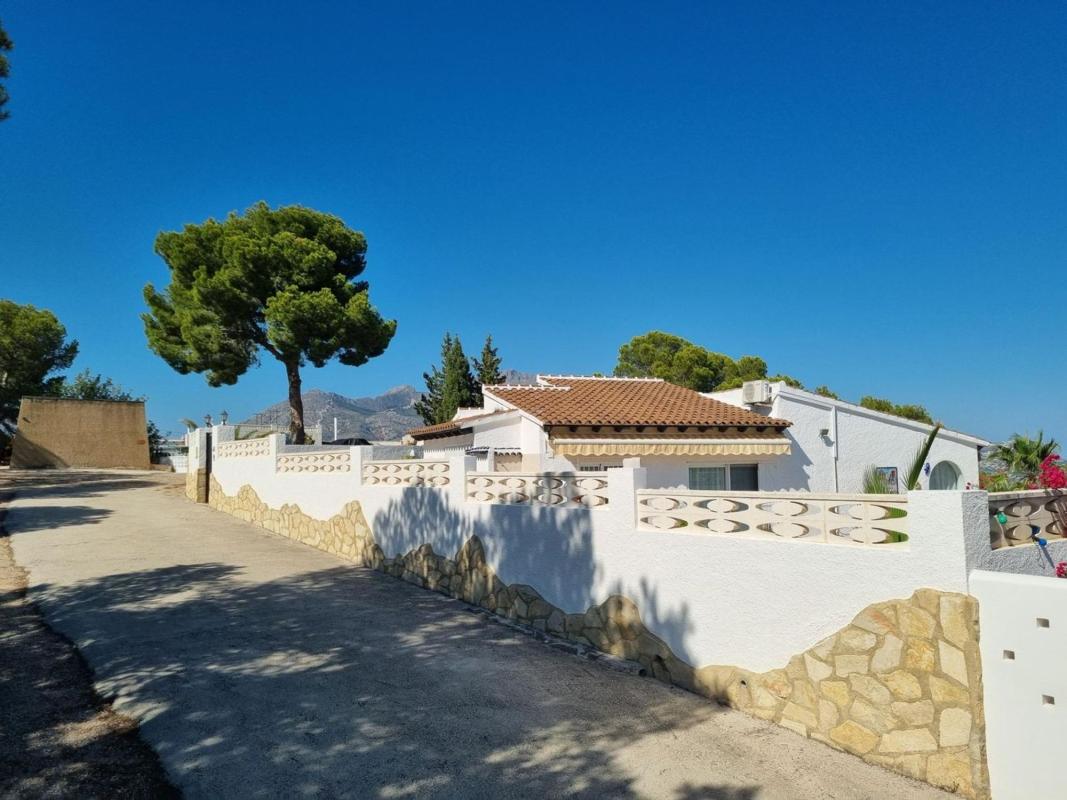 Venta de chalet independiente en Calle Mar Cantàbric, 20, La Nucia
photo 5