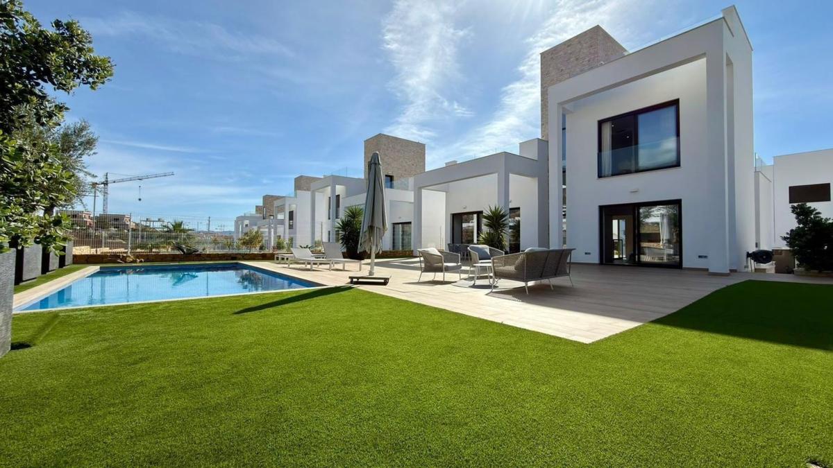 Venta de chalet independiente en Calle d'Equador, Finestrat
 photo 3
