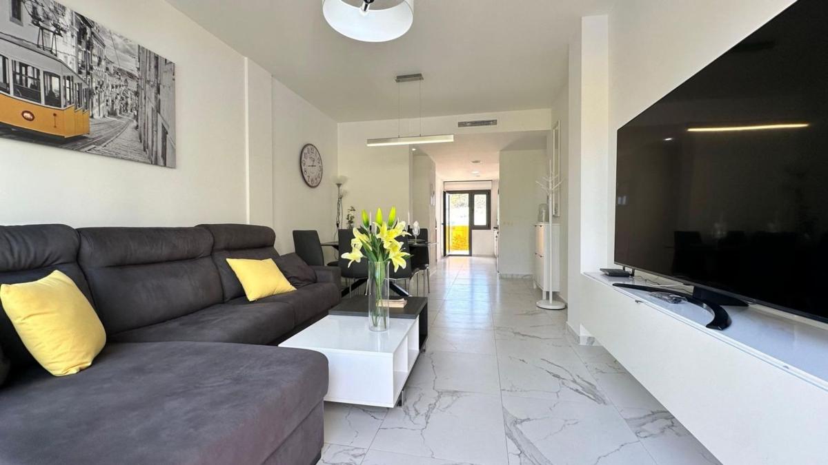 Venta de piso en Calle Segovia, Finestrat
 photo 2