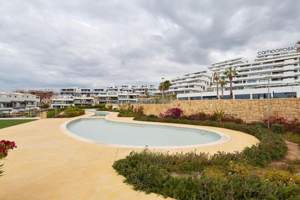 Venta de duplex en Calle de Colombia, Finestrat photo 2