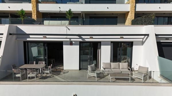 Venta de piso en Avenida d'Amèrica s/n, Finestrat
photo 1