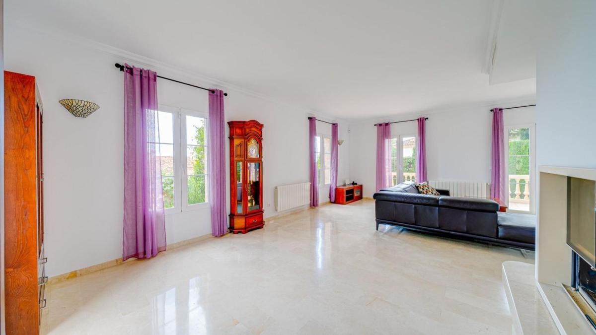 Продажа отдельного шале в Calle Isla de Tenerife, Финестрат photo 3