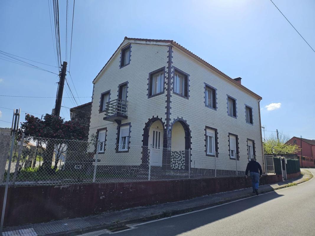 Продажа отдельного шале в Avenida da Barcala, 45, Негрейра photo 2
