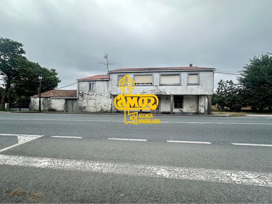 Venta de chalet independiente en N-634, O Pino
photo 1
