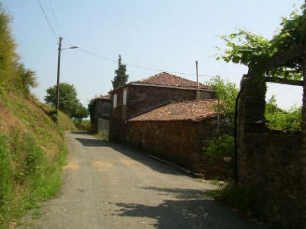 Venta de chalet independiente en Lugar Santaia, Touro
photo 1