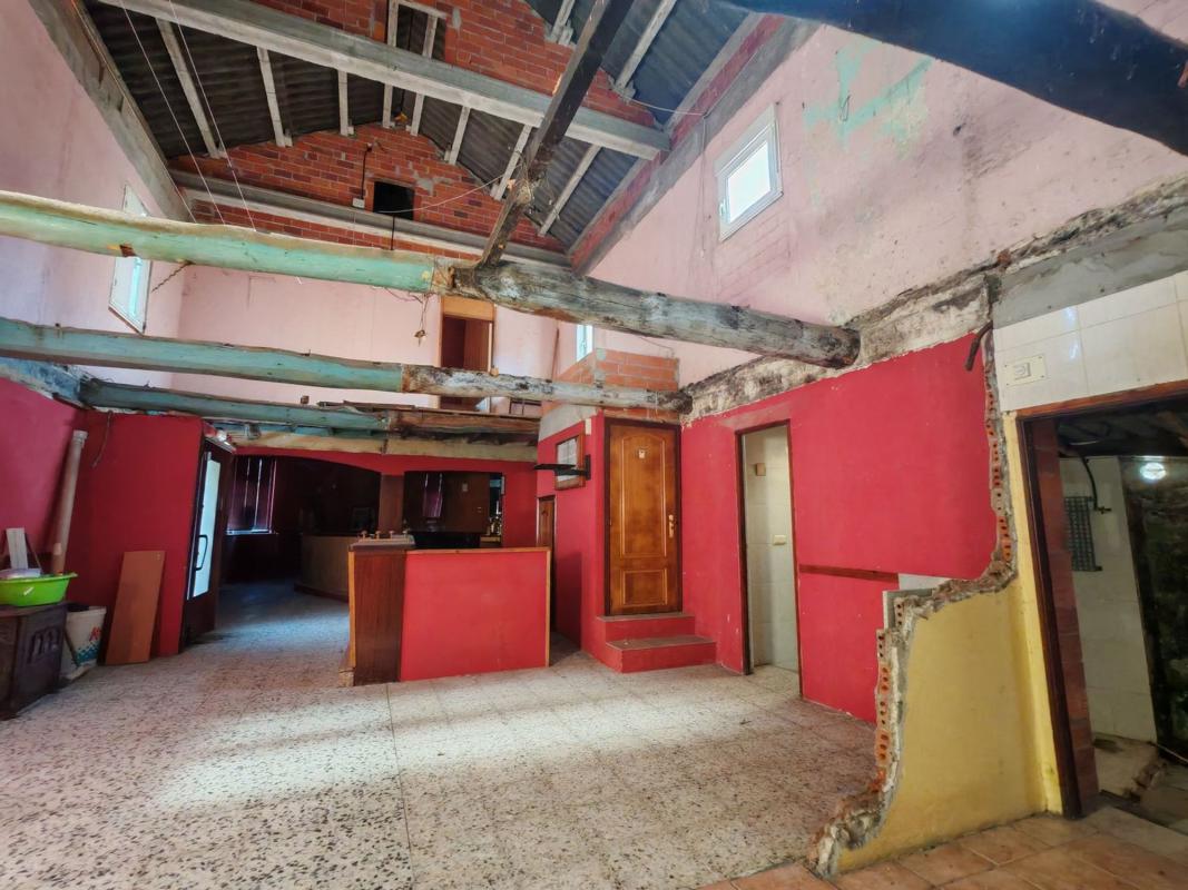 Venta de chalet adosado en CORREDOIRAS, 38 , Boimorto photo 3
