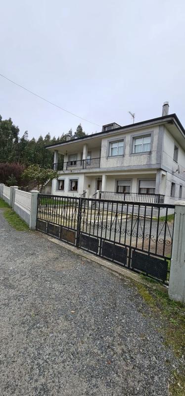 Продажа отдельного шале в Lugar Castro s/n, О Пино photo 5