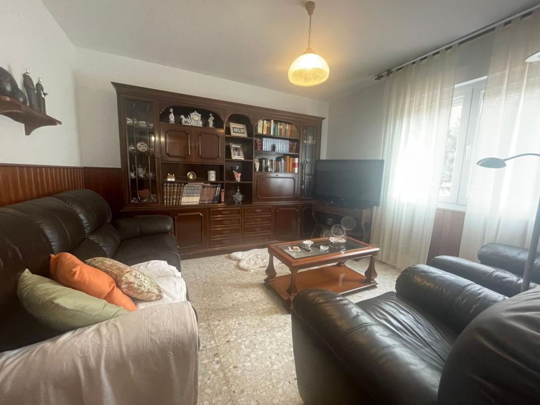 Venta de chalet adosado en  Calle Norte, 101 , Ribeira photo 2
