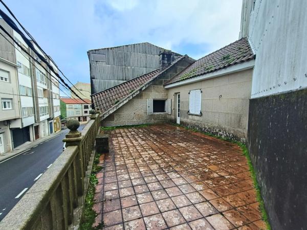 Chalet adosado en calle Romero Ortiz photo 1