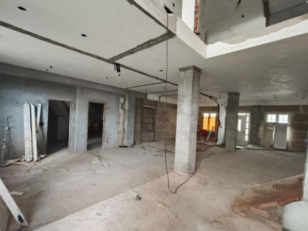 Chalet adosado en calle Romero Ortiz photo 2