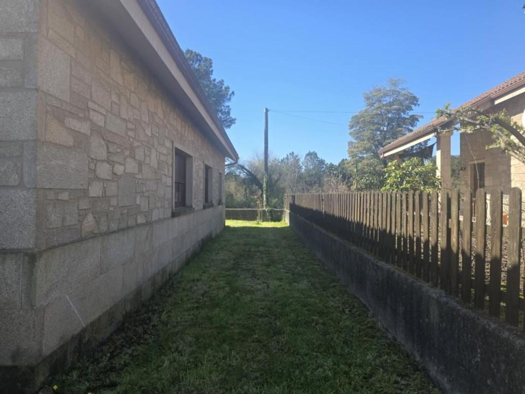 Sale of independent chalet in Lugar amanecida, 37, Boiro
photo 4