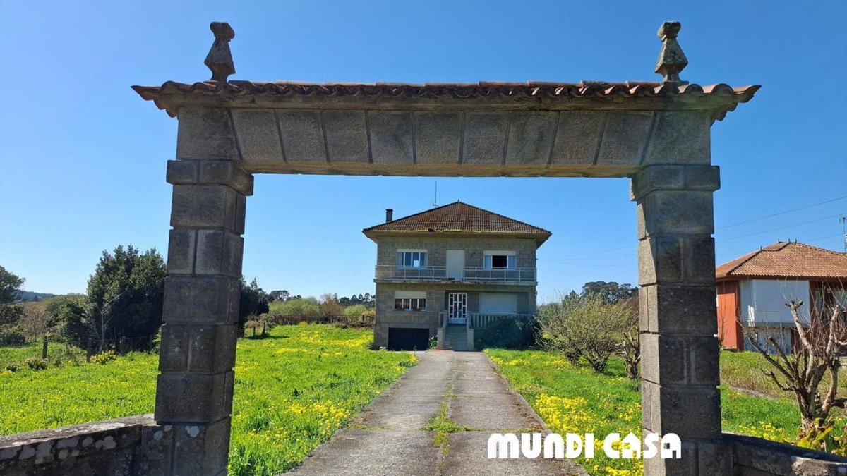 Продажа отдельного шале в Mirans, Рианхо photo 1