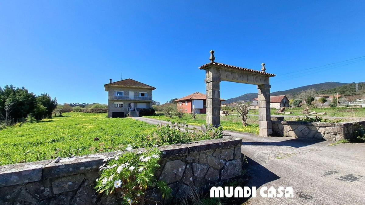 Продажа отдельного шале в Mirans, Рианхо photo 3