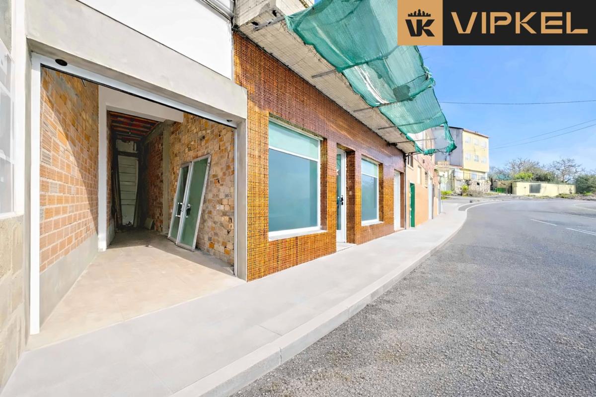 Venta de chalet adosado en  Calle Principal , Boiro photo 3