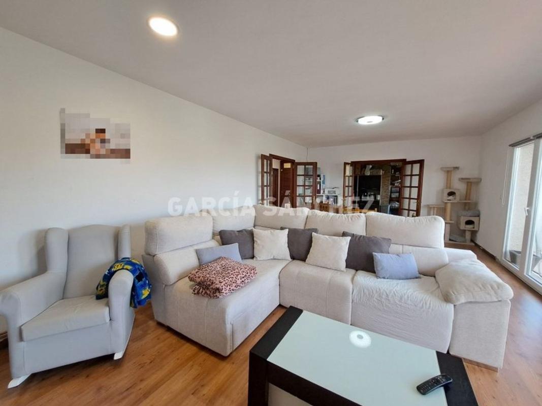 Venta de chalet adosado en  Aldea Abanqueiro, 28 , Boiro photo 3