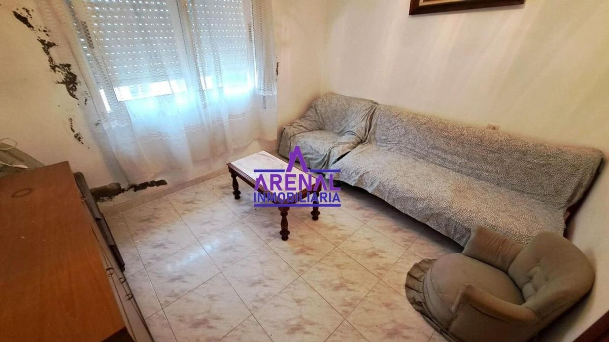 Sale of independent chalet in Plaza Maura, Puebla del Caramiñal
 photo 2