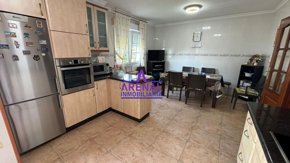 Venta de chalet independiente en Puebla del Caramiñal, Puebla del Caramiñal
 photo 3