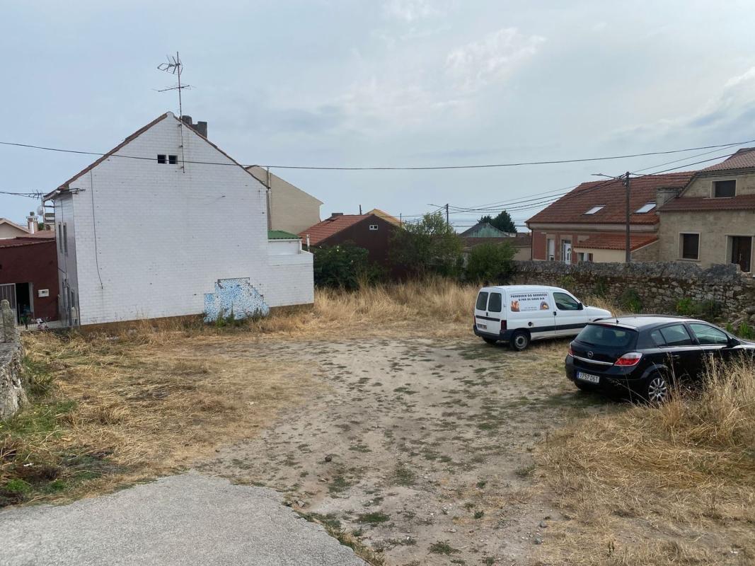 Venta de chalet adosado en  Calle Porto Novo, 28 , Ribeira photo 2