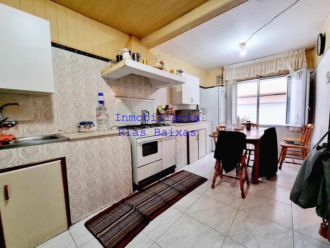 Venta de chalet independiente en Calle Álvaro Cunqueiro, Ribeira
 photo 5