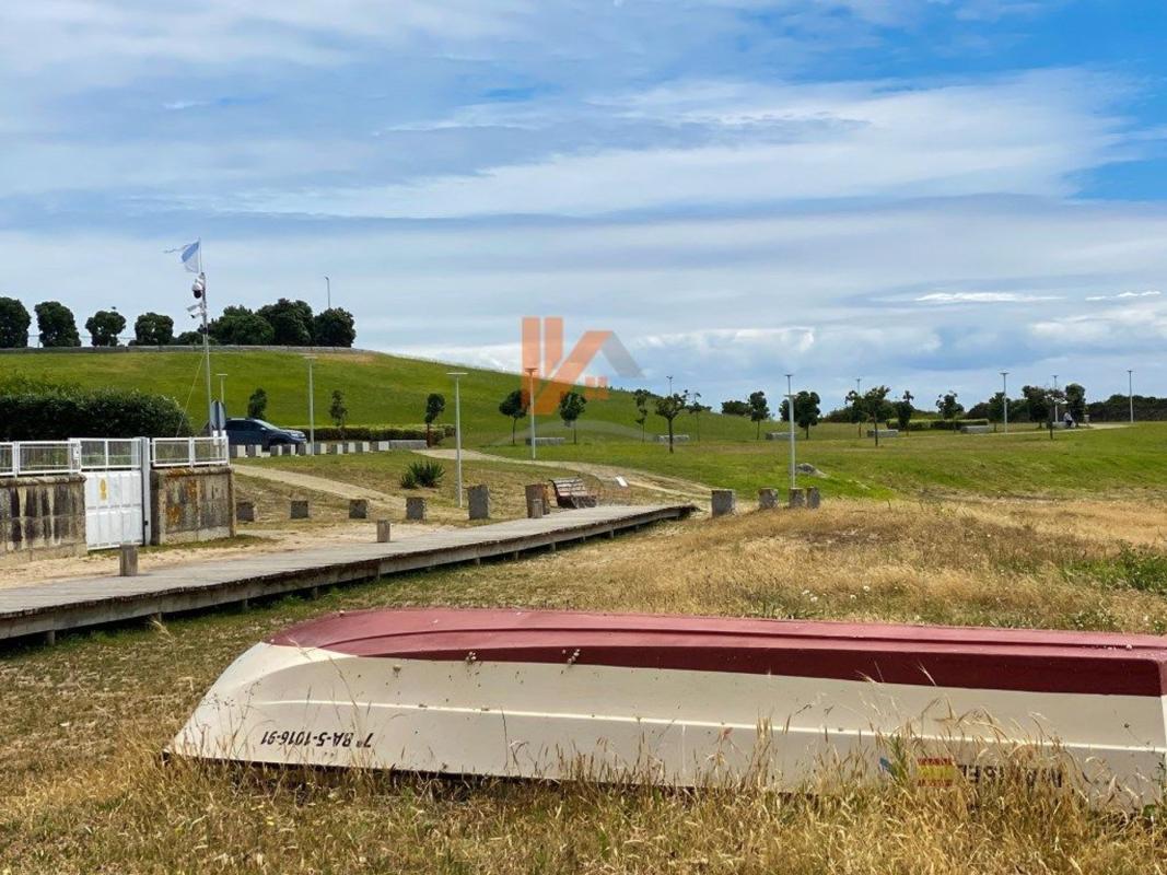 Venta de chalet adosado en  Montevixan , Ribeira photo 2