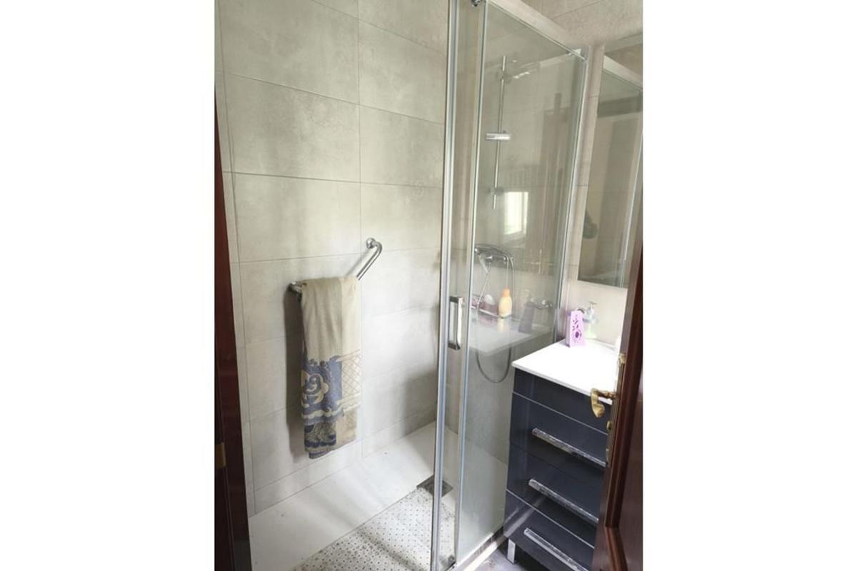 Venta de chalet independiente en Lugar Salmon, Ribeira
 photo 5