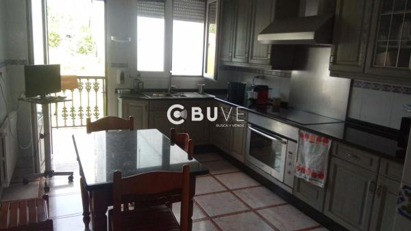 Chalet independiente en venta en Avenida de la Coruña, Ribeira
 photo 2