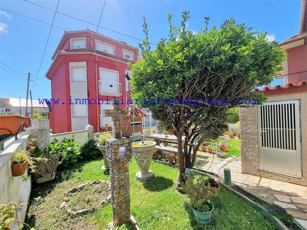 Venta de chalet independiente en Calle Sidreiras, Ribeira
photo 3
