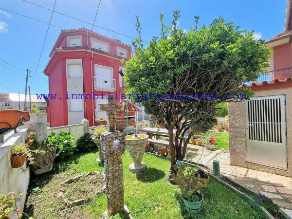 Casa independiente en calle Sidreiras thumbnail 2