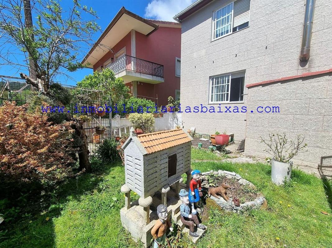 Venta de chalet independiente en Calle Sidreiras, Ribeira
photo 4