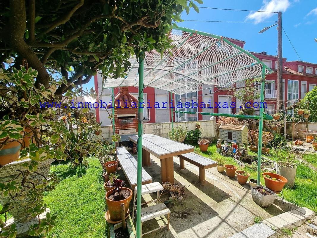 Venta de chalet independiente en Calle Sidreiras, Ribeira
photo 5