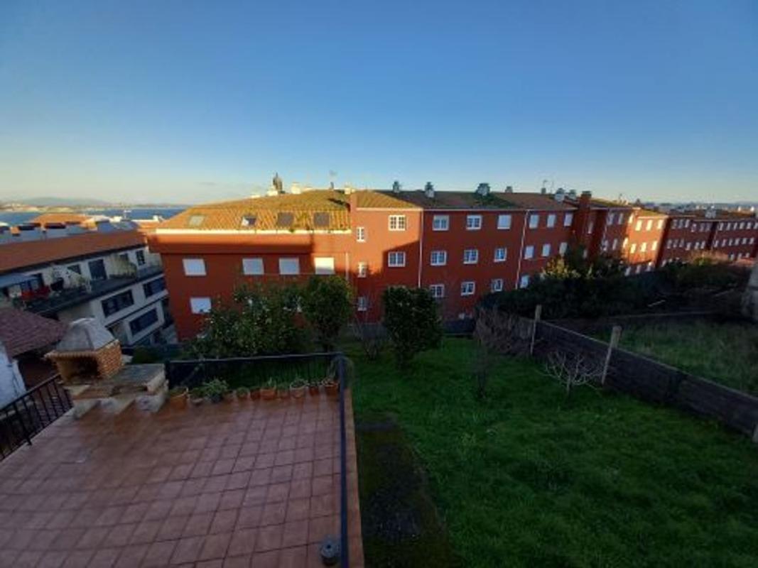 Venta de chalet independiente en Calle Perú, Ribeira
 photo 4
