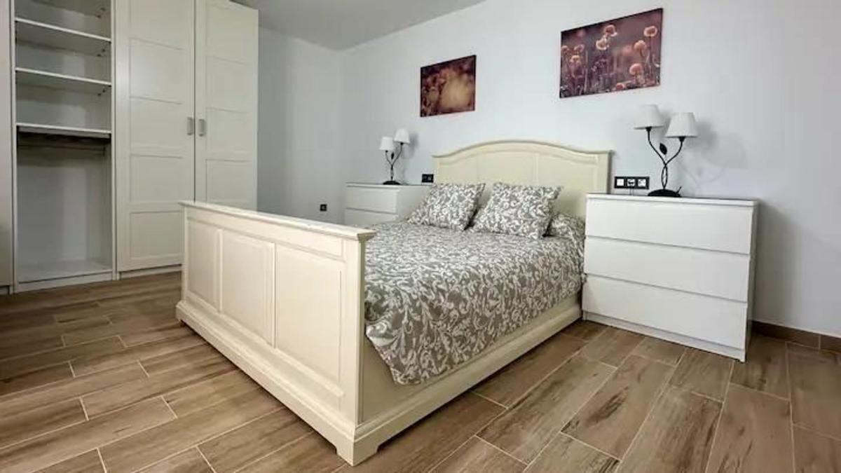 Venta de chalet adosado en Carreira - Castiñeiras - Aguiño , Ribeira photo 2