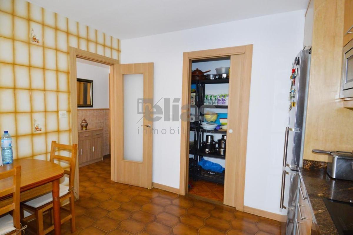 Sprzedaż niezależnego domku jednorodzinnego w Camino Galería, 11, Laxe photo 4