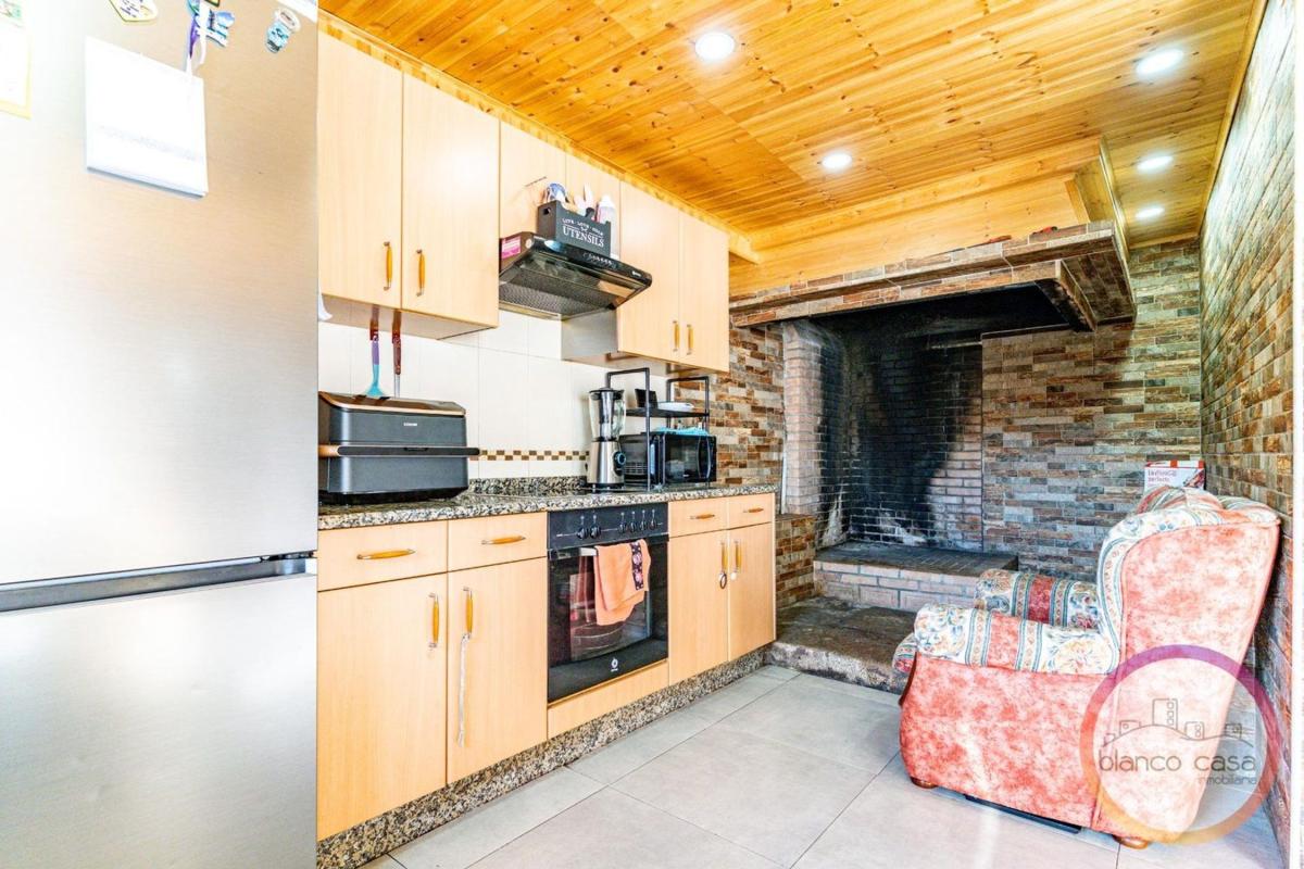 Sale of independent chalet in Coristanco, Coristanco
 photo 4