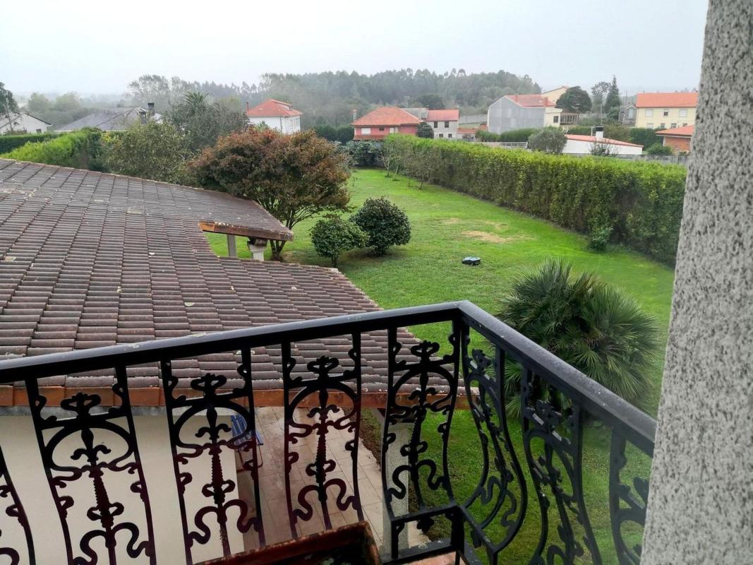 Sale of independent chalet in Camino Lugar Xoane da, Carballo
 photo 2