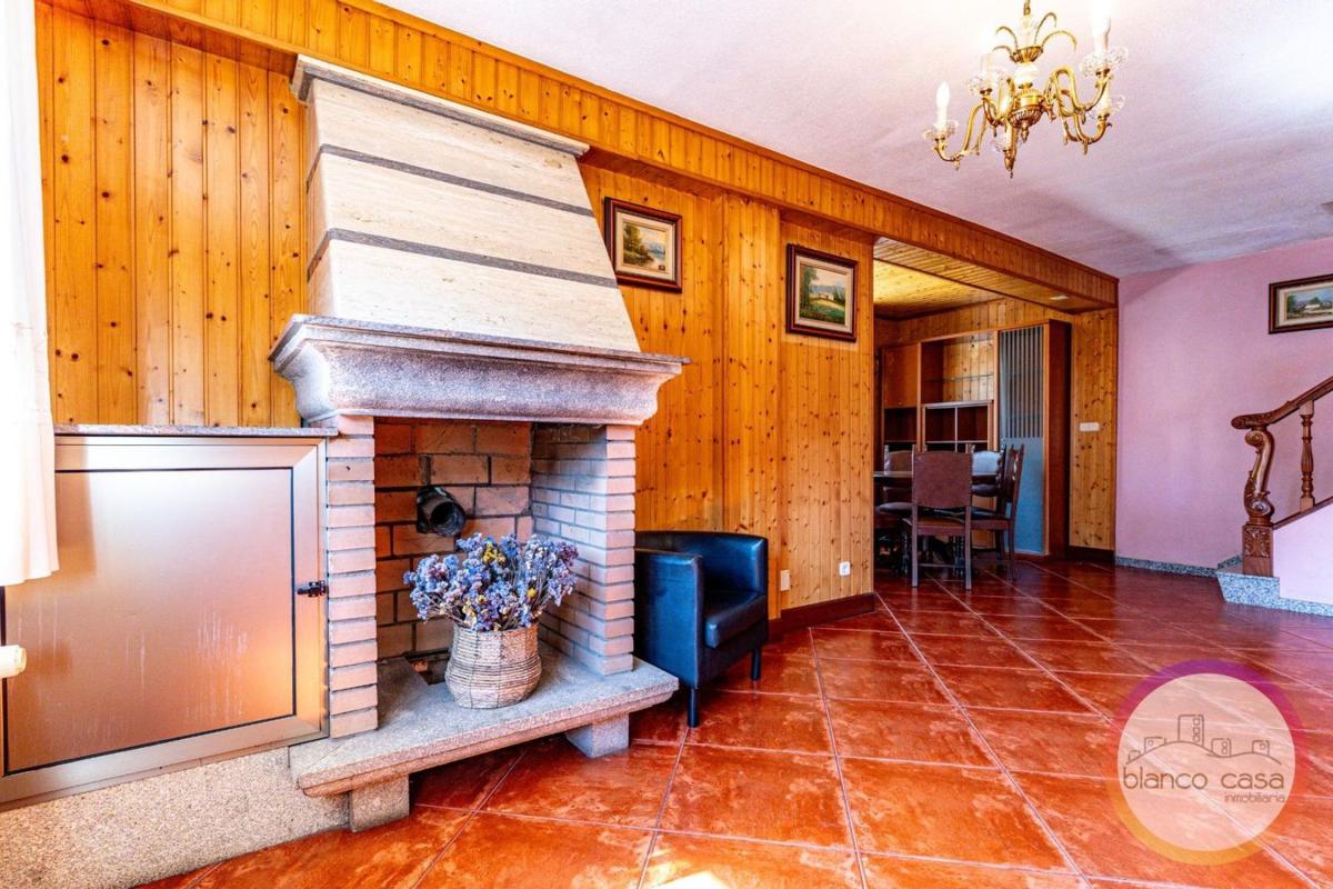 Продажа отдельного шале в  Coristanco, Користанко photo 3