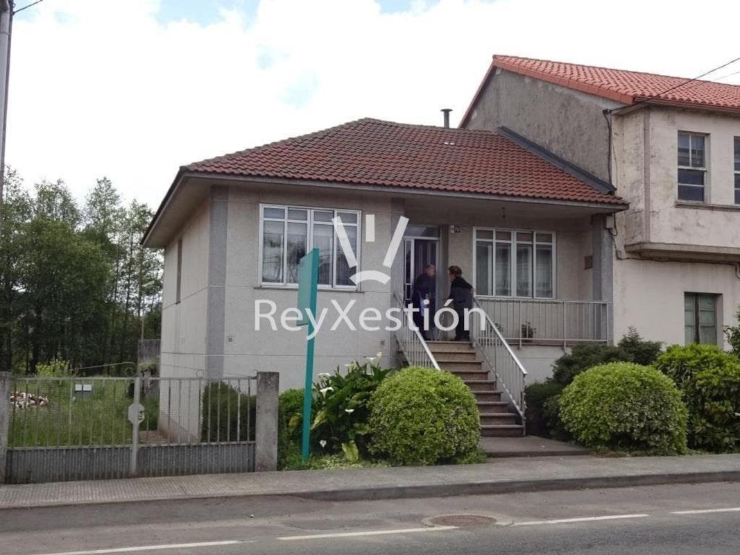 Продажа отдельного шале в Canosa, 70, Карбальо photo 1